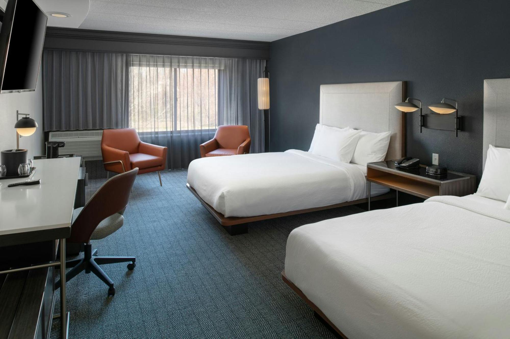 Отель Courtyard By Marriott Providence Линкольн Экстерьер фото